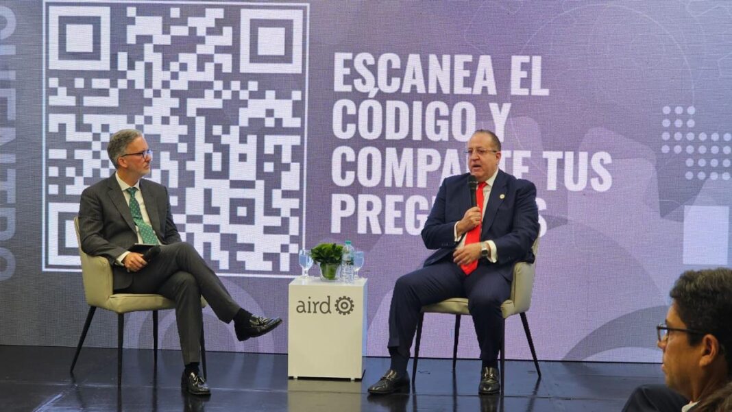 Gobierno prioriza estabilizar economía y estudia reforma fiscal