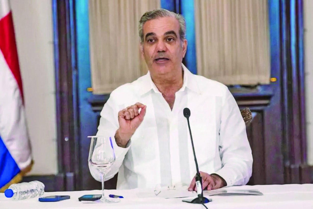 Abinader revierte medidas clave ante presión social y política