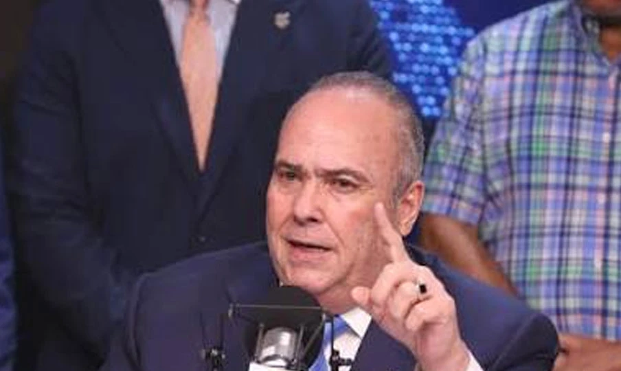 Charlie Mariotti denuncia recorte inconstitucional a partidos en RD