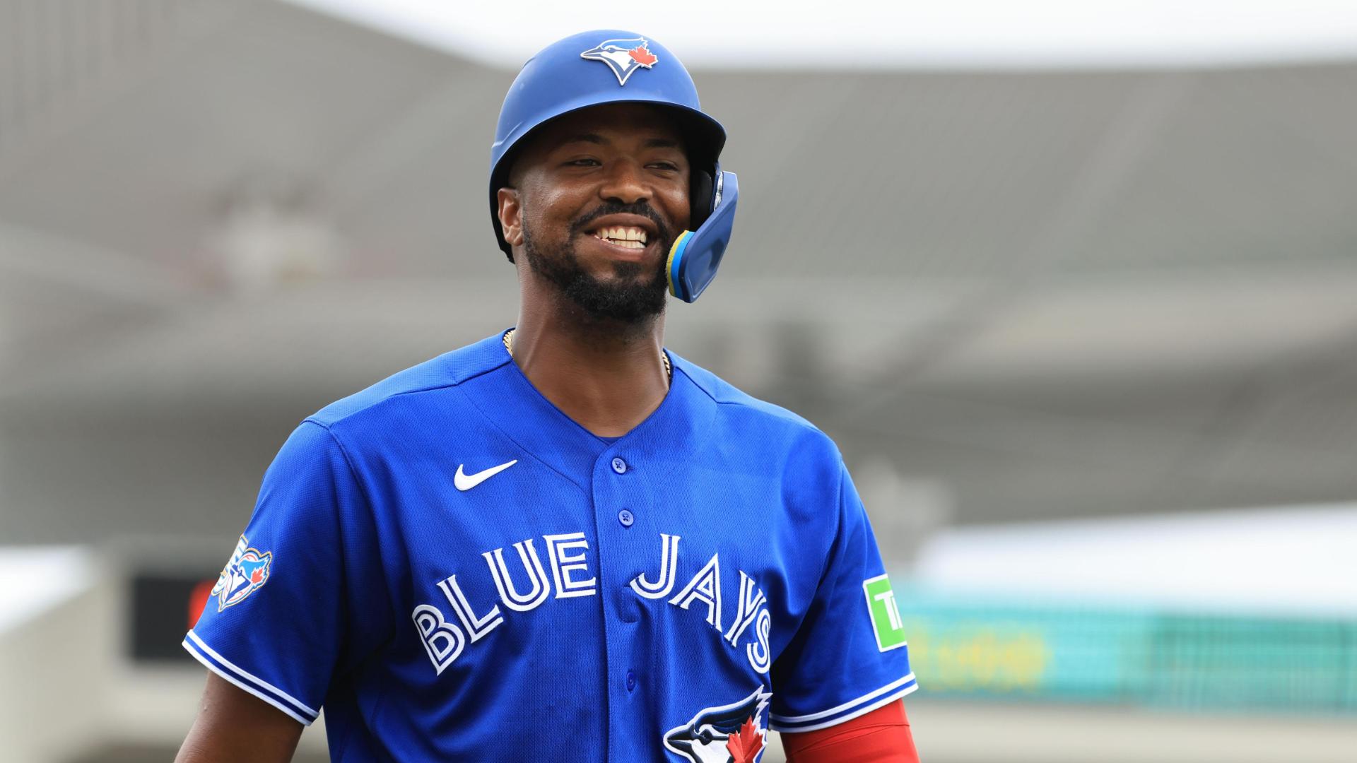 Eloy Jiménez se convierte en agente libre tras salir de Toronto
