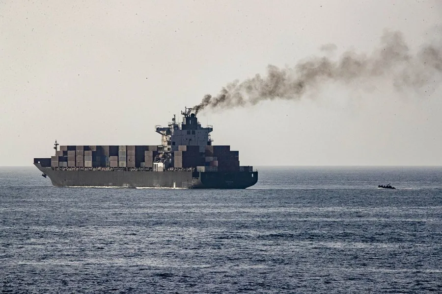 Mueren tres marineros indios tras ataque de EE.UU. en Omán