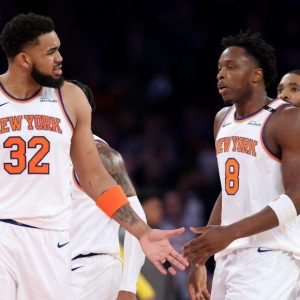 Towns y Anunoby celebran título de Knicks en “Late Night” NBC