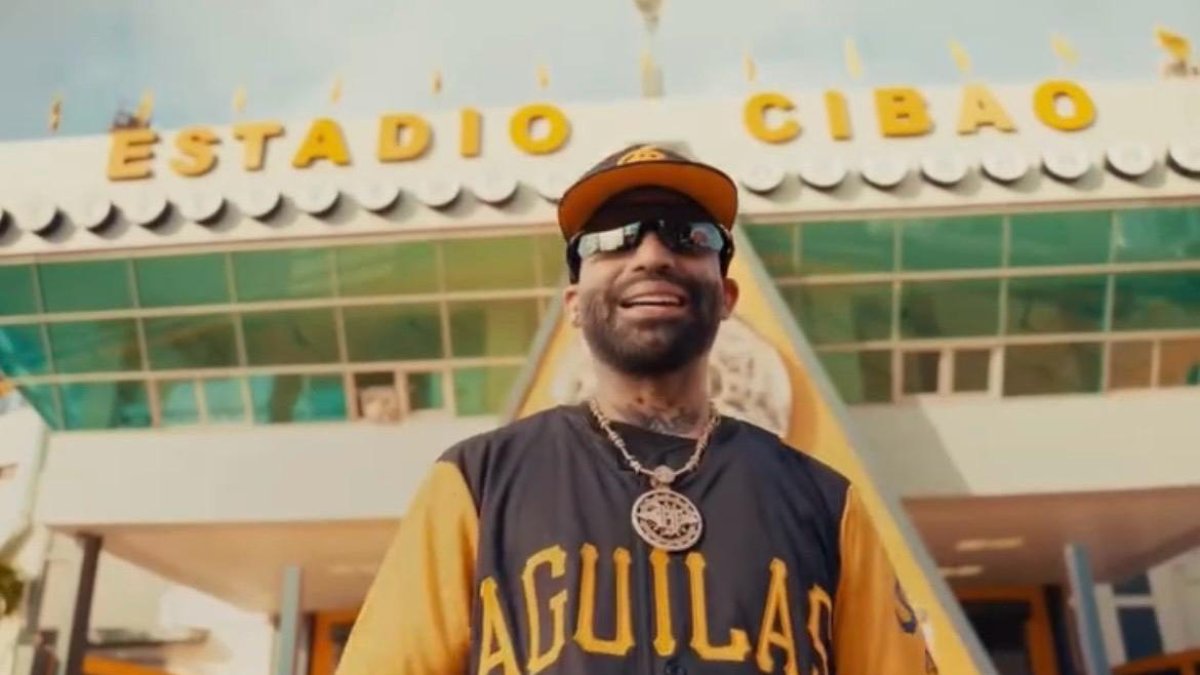 Arcángel dará concierto en Estadio Cibao de Santiago en 2026