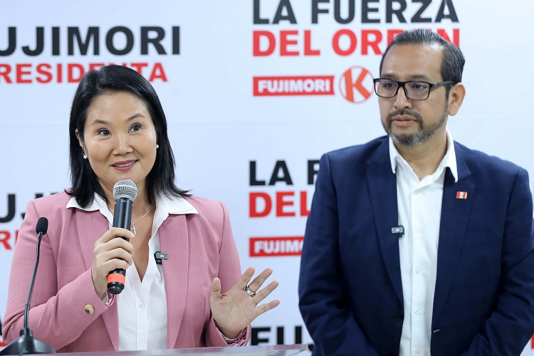 Keiko Fujimori es elegida presidenta de Perú por estrecho margen